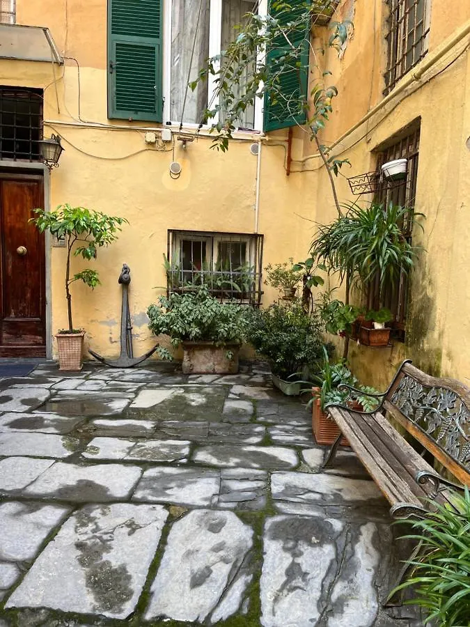Il Mandorlo B&B A Due Passi Dal Porto Antico Genua Appartement